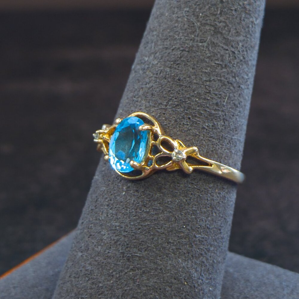 14k Gold Oval Blue Topaz Ring with Diamond Accents - Picture 8 of 15